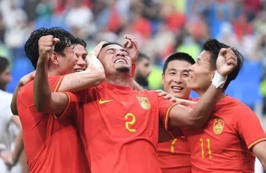 请成为我的奴隶