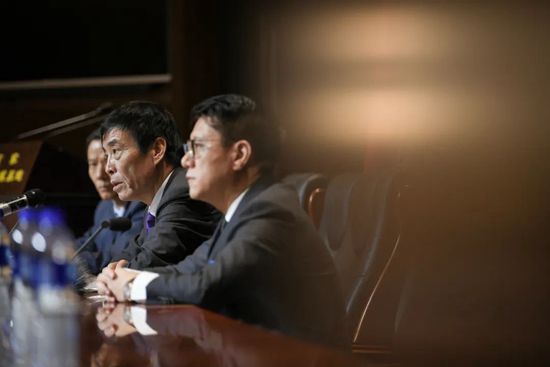 亚洲一一在线