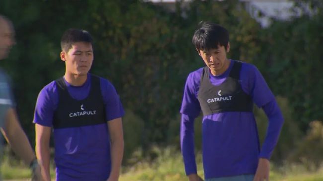 护士footjob手交榨精