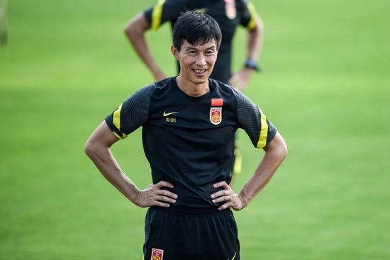 小伸进男男视频免费